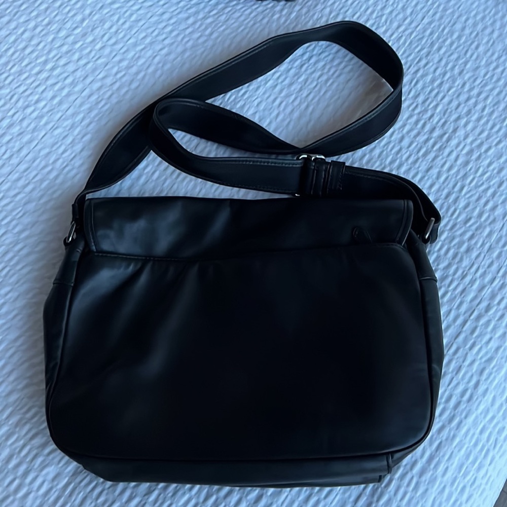 Coach Briefcase - Picture 4 of 5
